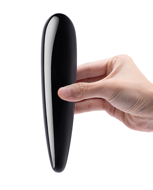 Experience luxury with the Le Wand Crystal Wand - Sparkling pleasure at your fingertips!